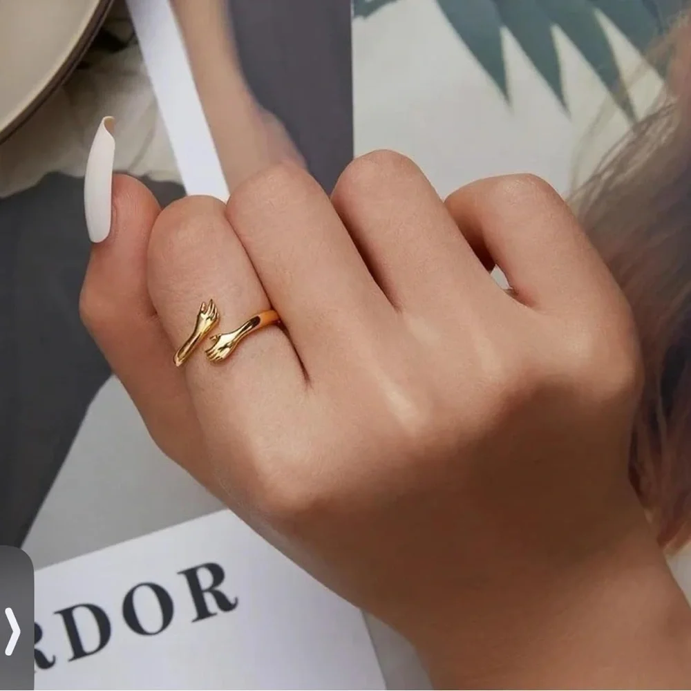 925 Sterling Silver Embrace Adjustable Gold Hug Hands Ring